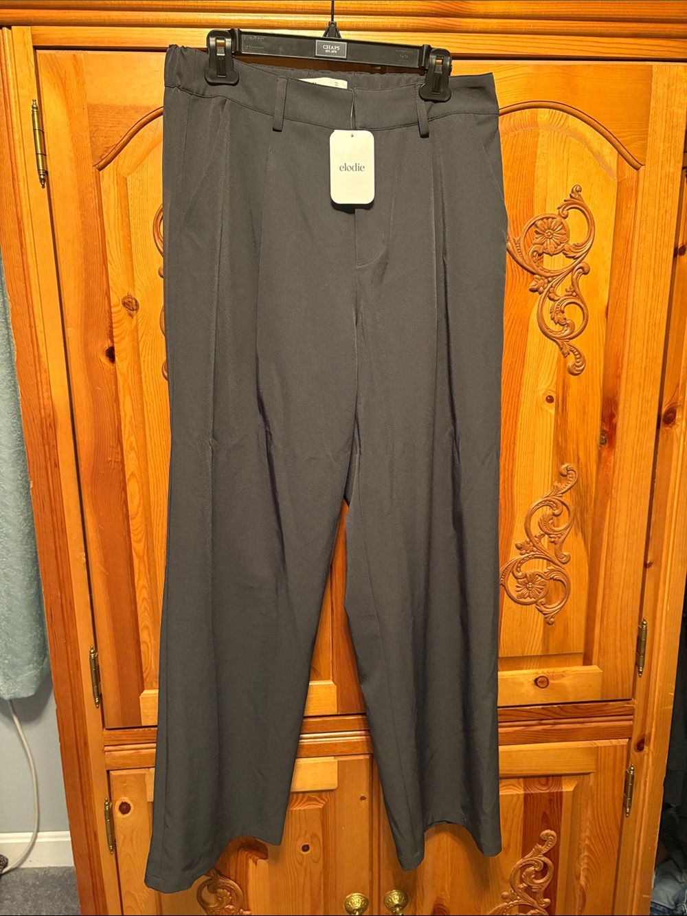Elodie Woman,s Dark Gray wide leg Dress Pants